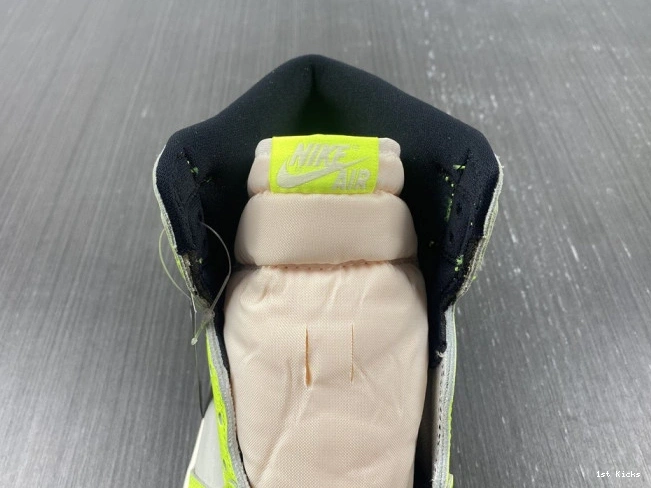 1st Kicks Shoes Jordan Air 1 555088- OG DailyWear 799 Volt High 1105